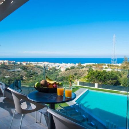 Orama Luxury Villa 4 Bedrooms With Private Pool Herszonisszosz Kültér fotó
