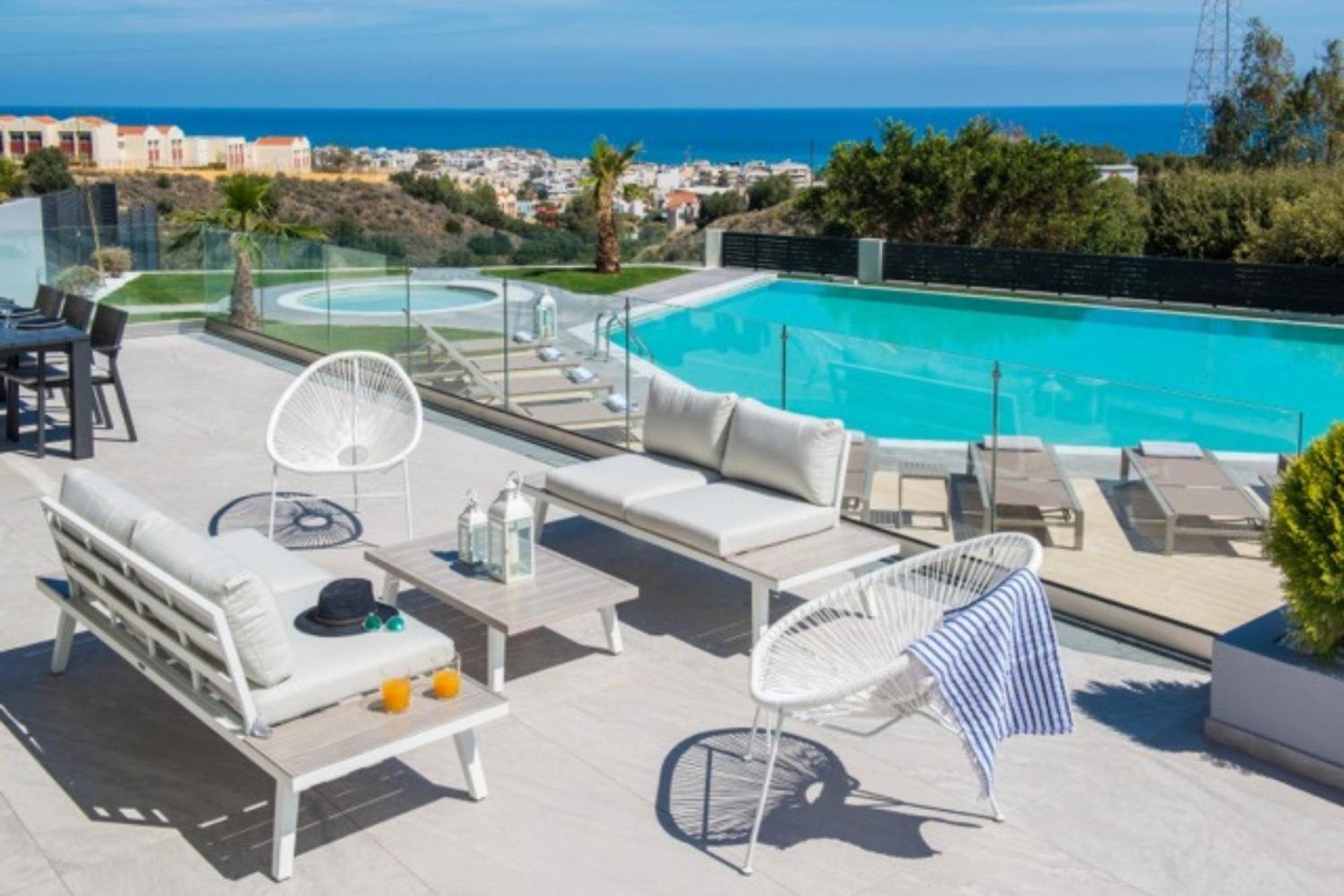 Orama Luxury Villa 4 Bedrooms With Private Pool Herszonisszosz Kültér fotó