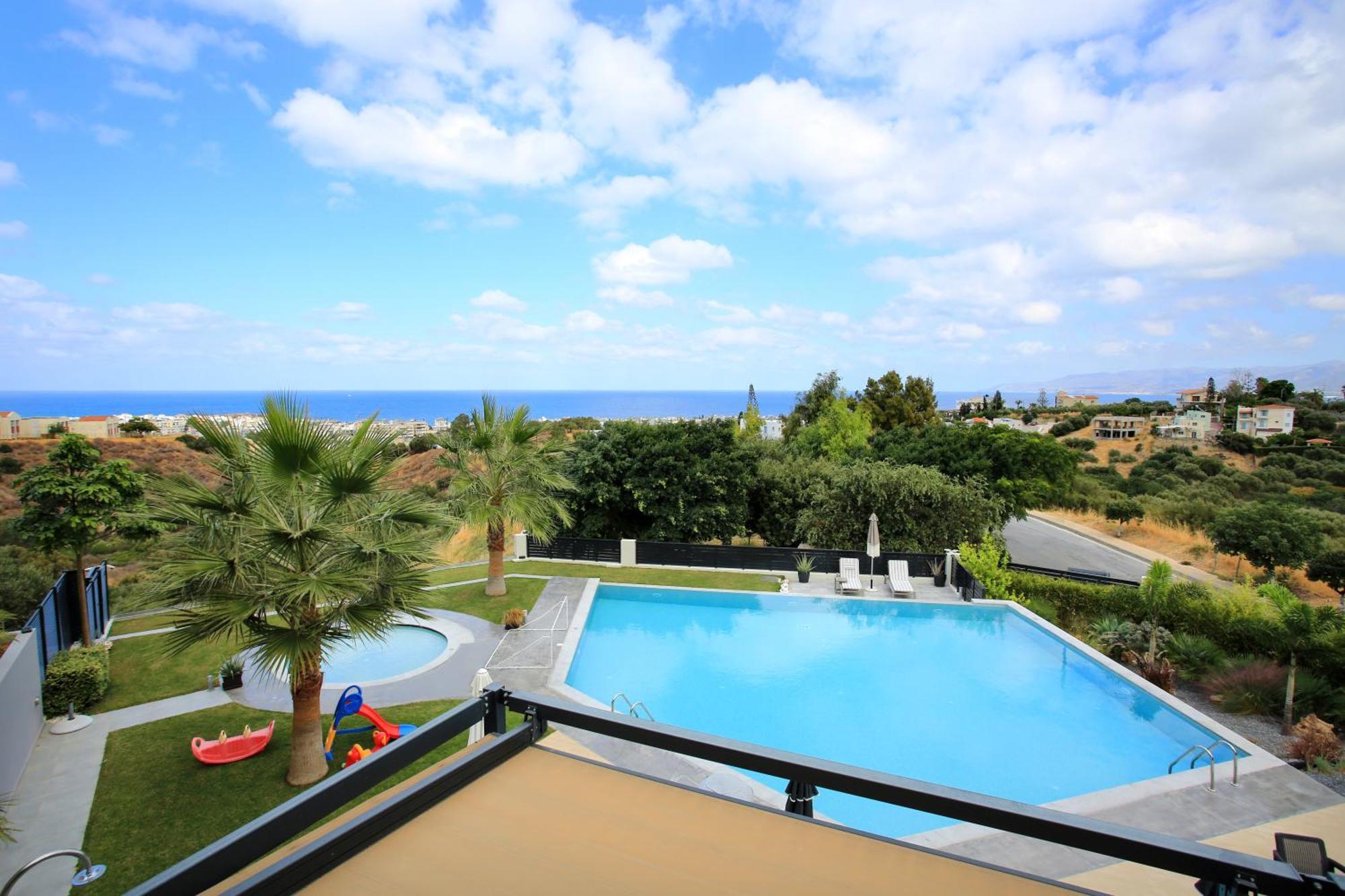 Orama Luxury Villa 4 Bedrooms With Private Pool Herszonisszosz Kültér fotó