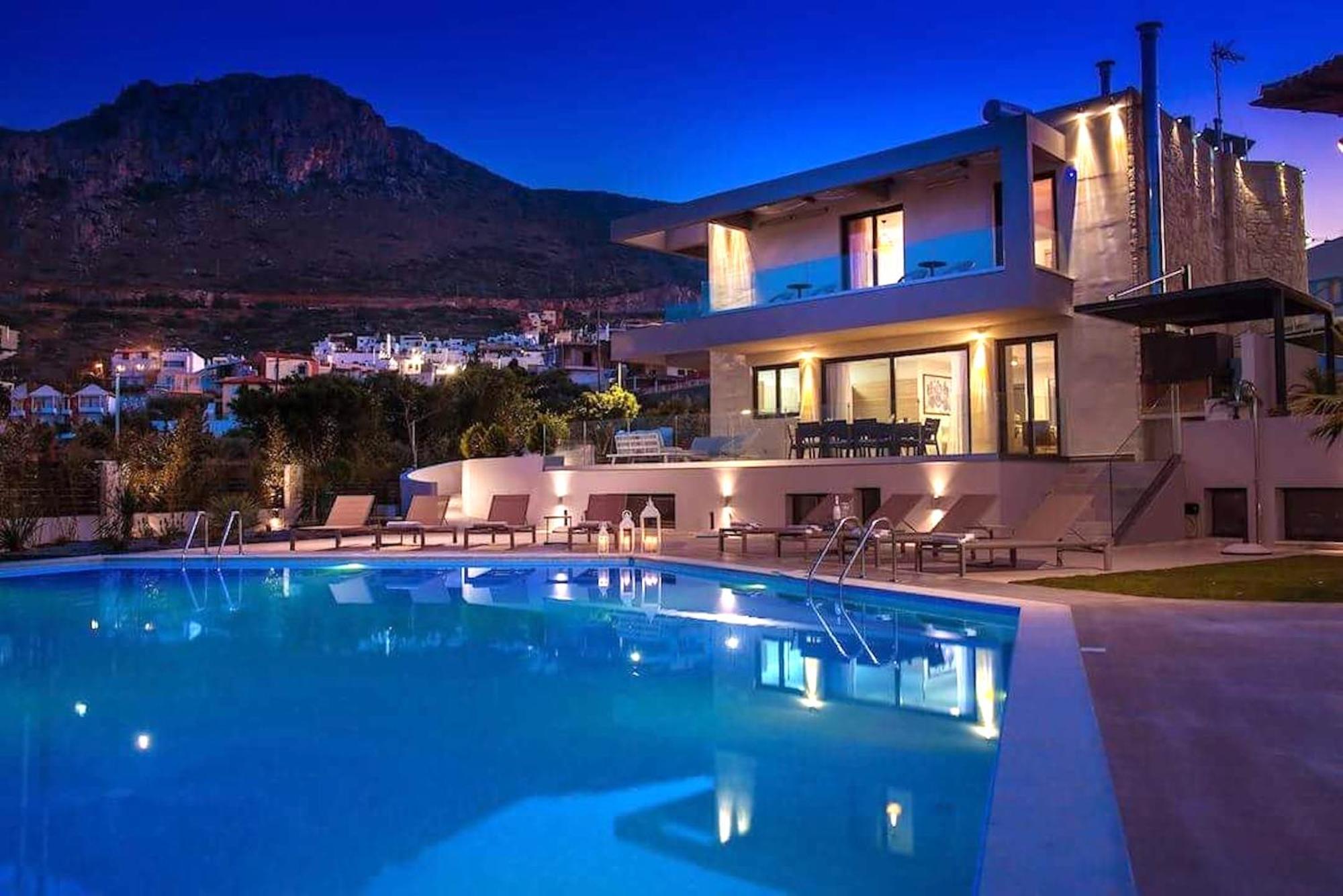 Orama Luxury Villa 4 Bedrooms With Private Pool Herszonisszosz Kültér fotó